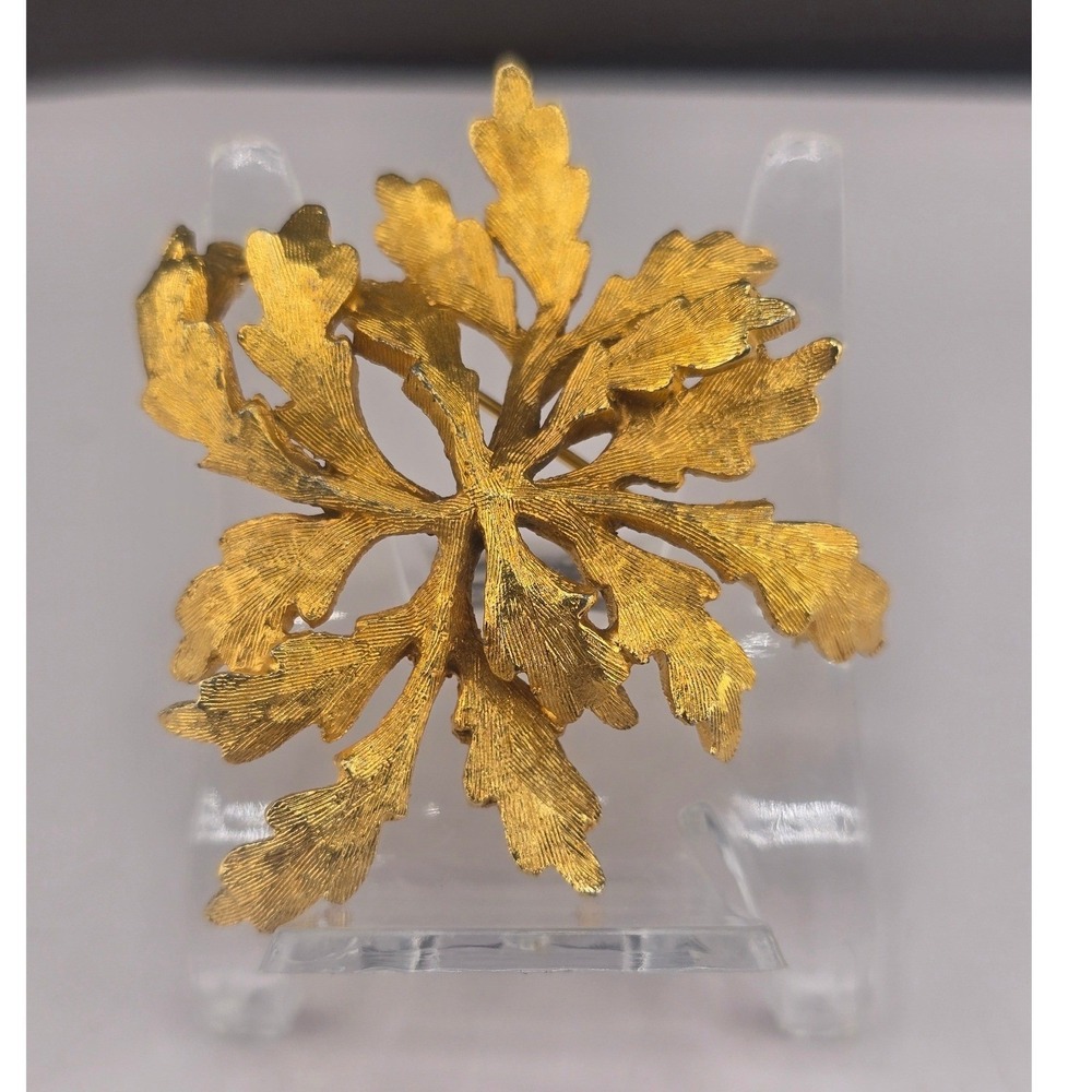 Vintage De Nicola Brooch Gold Tone Textured Leaf Pin 2.5in